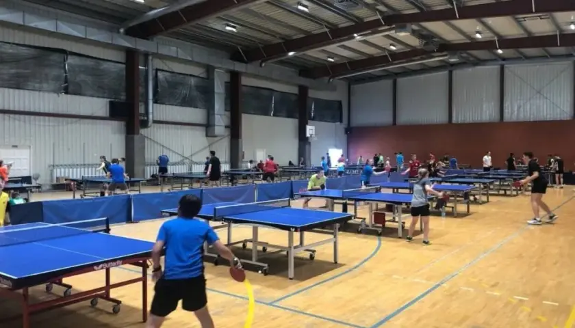 Jak trenować tenis stołowy - kompletny plan treningowy dla początkujących