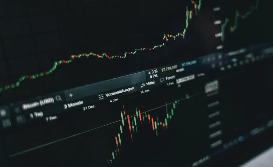 Strategia matematyczna w grach online na platformach rozrywkowych: informacje dla graczy