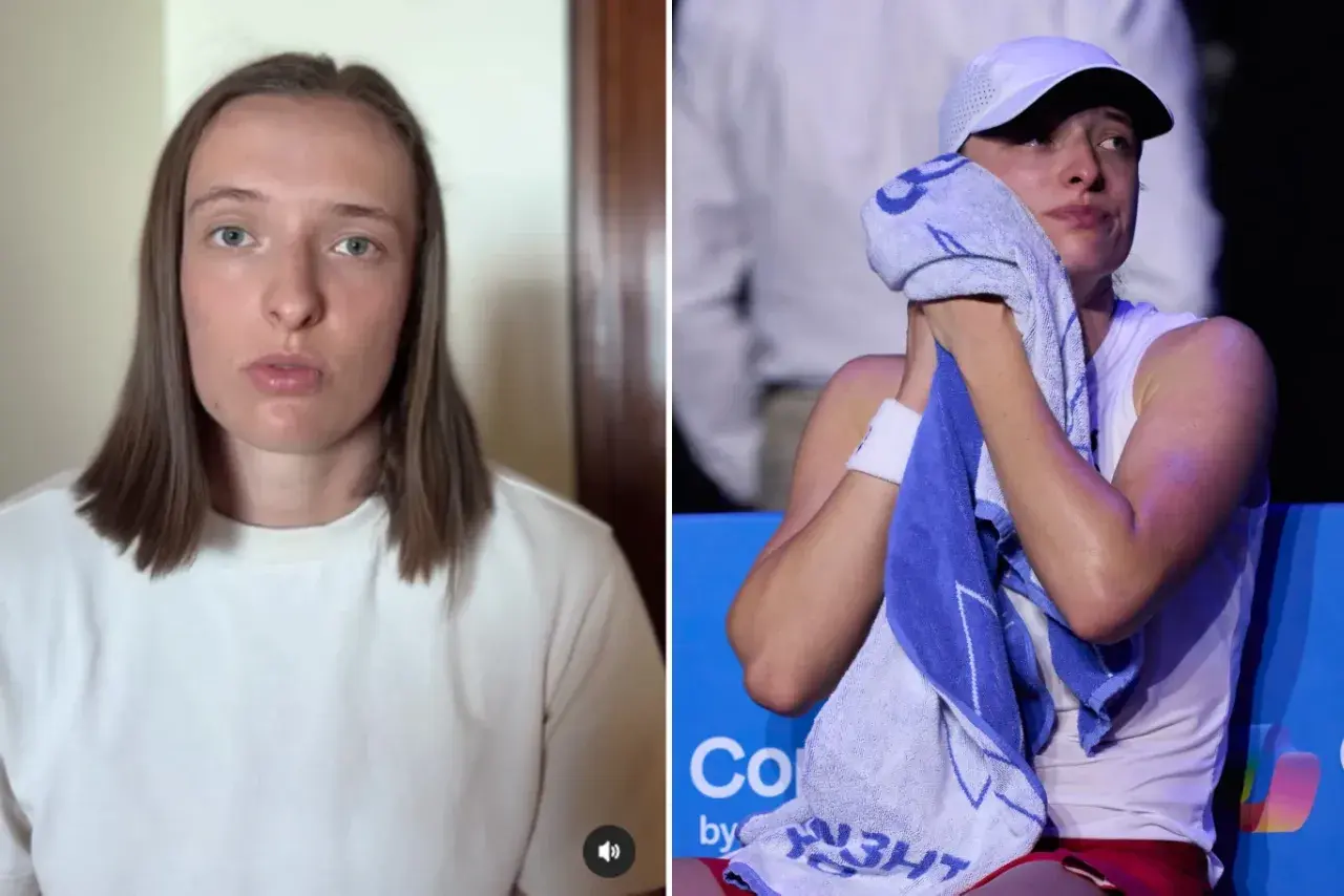 Iga Świątek, zmęczona po meczu, wyciera twarz ręcznikiem. Po drugiej stronie wideo, Iga Świątek w białej bluzie.